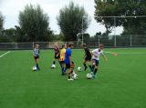 Eerste training S.K.N.W.K. JO11-1 van het seizoen 2022-2023 (2/72)